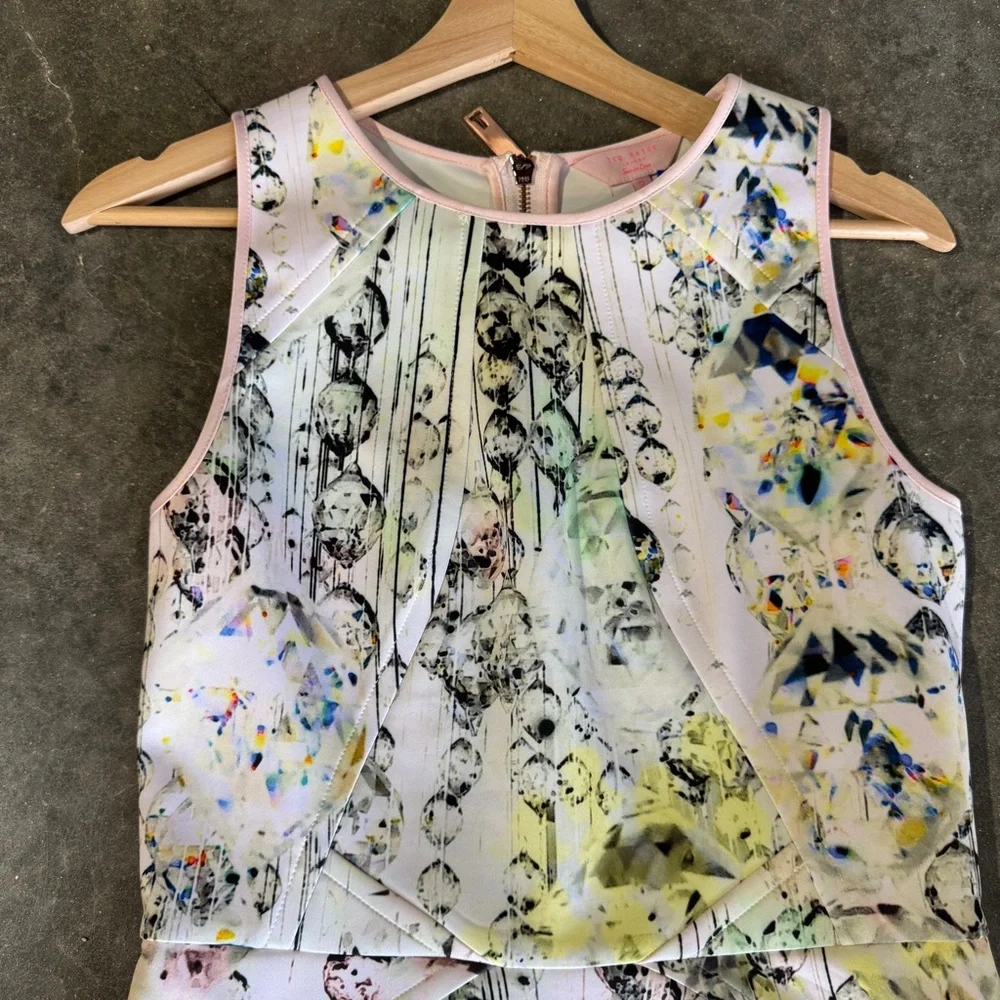 Ted Baker London Fit & Flare Dress Sleeveless Printed Pink Size 2 - Picture 3 of 6